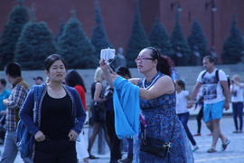 Китайские туристы на Красной площади