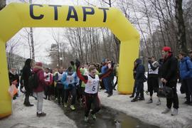 Старт забега на Всероссийской гонке ГТО в парке Сокольники