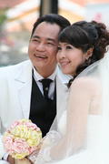 Счастливая вьетнамская пара